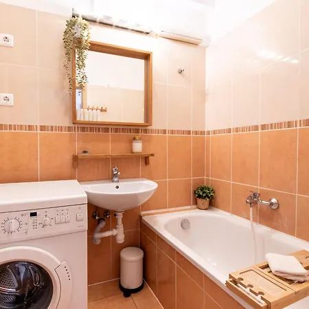 - Balcony - Comfy Budapest